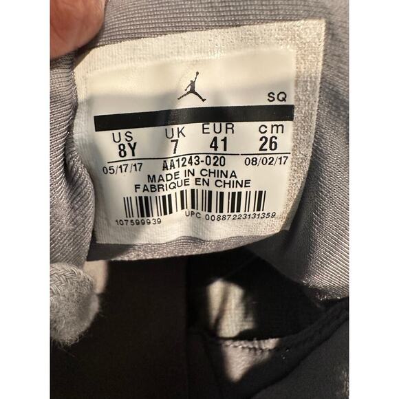 Nike Air Jordan 3 Youth Size Retro Premium HC GG Chrome Tin Man Cool Grey - Picture 7 of 7